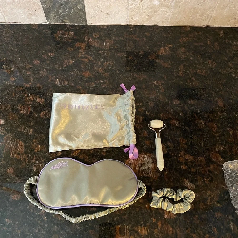 Sleeping mask set !